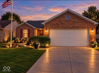 747 Franklin Ct, Greenfield, IN 46140