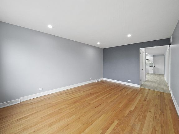 5th image of 7251 S Millard Ave