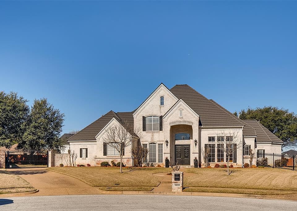 1st image of 3613 Gardenia Dr