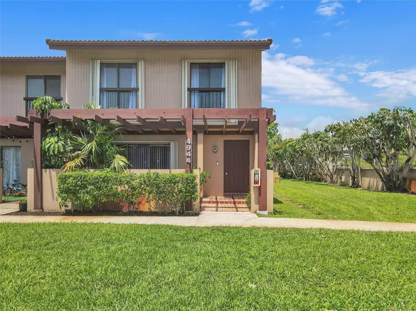 4944 Sheridan Street, Hollywood, FL 33021