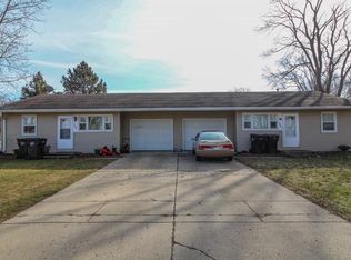 1746-1748 E Elaine Dr, Beloit, WI 53511