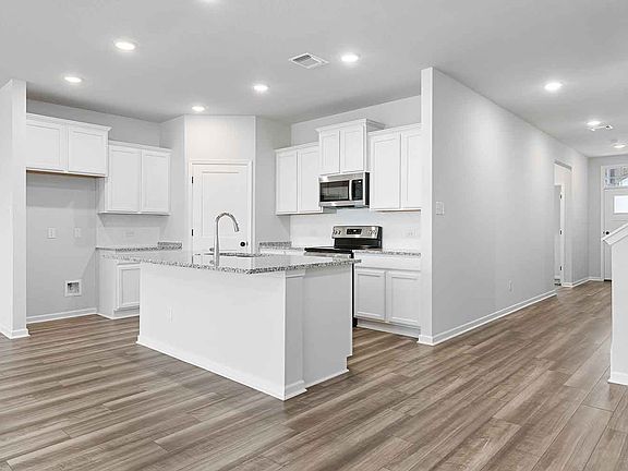 7th image of this home