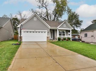 808 Benton St, Valley Park, MO
