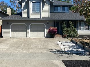 3520 Banyan St, Santa Rosa, CA 95403