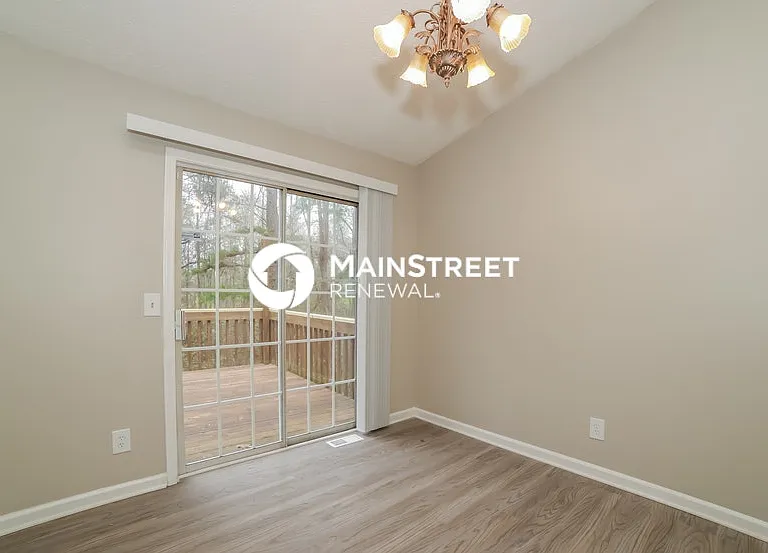 124 Emerald Pines Dr — Photo 7