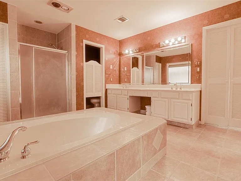 13103 Rincon Dr — Photo 17