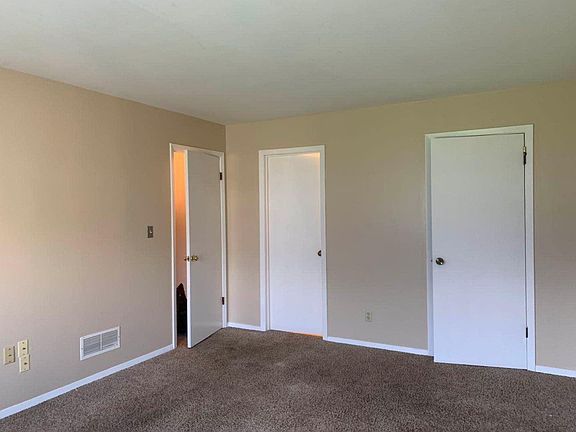 2nd image of 2705 Boxwood Ln