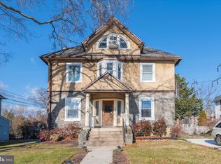 13 W Hinckley Ave #3, Ridley Park, PA 19078