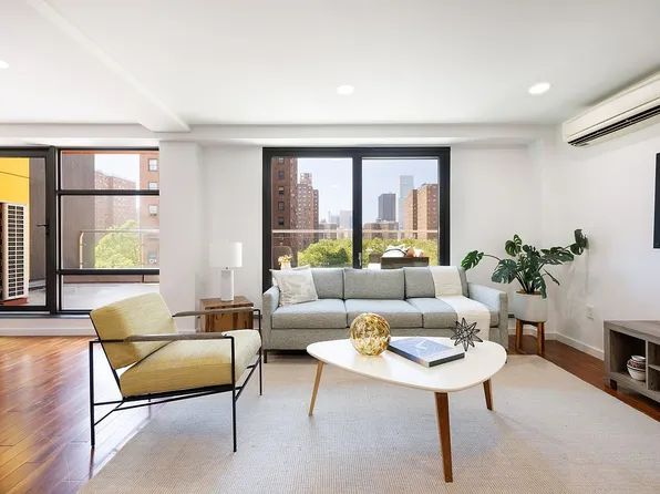 77 E 110th St APT 8A, New York, NY 10029