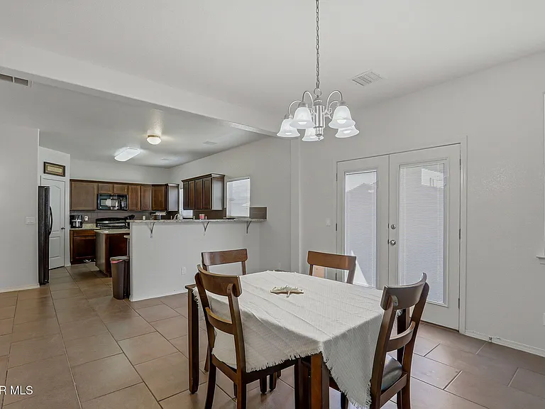 14668 Oldenberg Ct — Photo 20