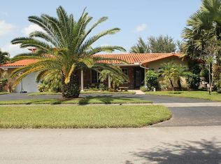 1121 Redbird Ave, Miami Springs, FL 33166