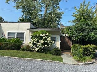 140 Wall St #10, Huntington, NY 11743