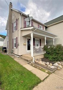 705 George St, Pen Argyl, PA, 18072