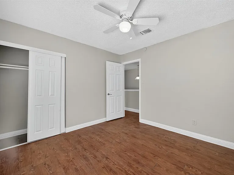 7711 Del Glen Ln — Photo 14
