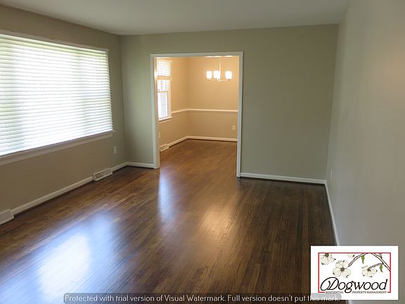 4th image of 8090 Dunwoody Rd