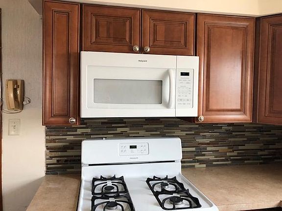 NEWER MICROWAVE AND STOVE