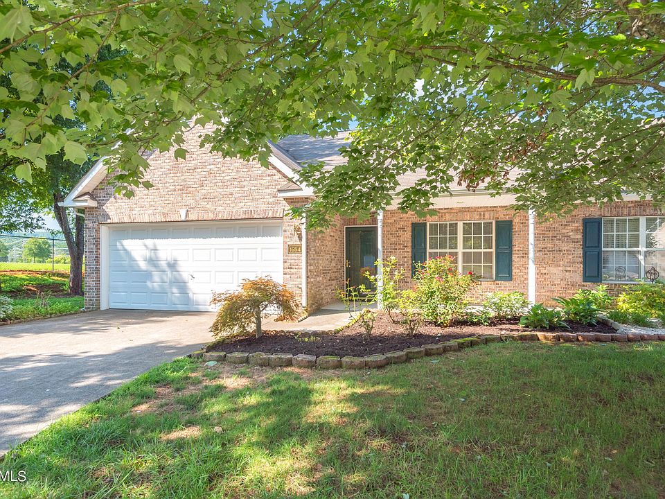 1st image of 1684 Emerald Pointe Ln