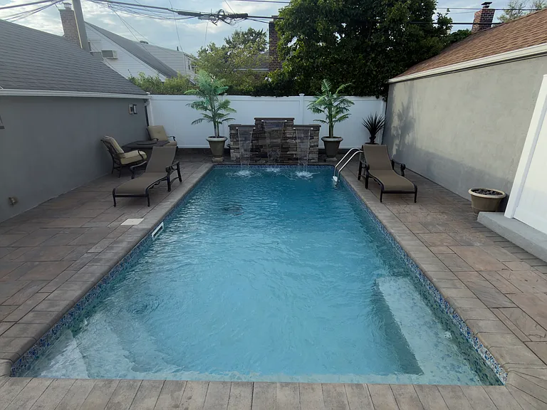 26th Ave — Photo 18