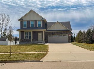 2335 Gallant Fox Way, Saint Johns, MI 48879