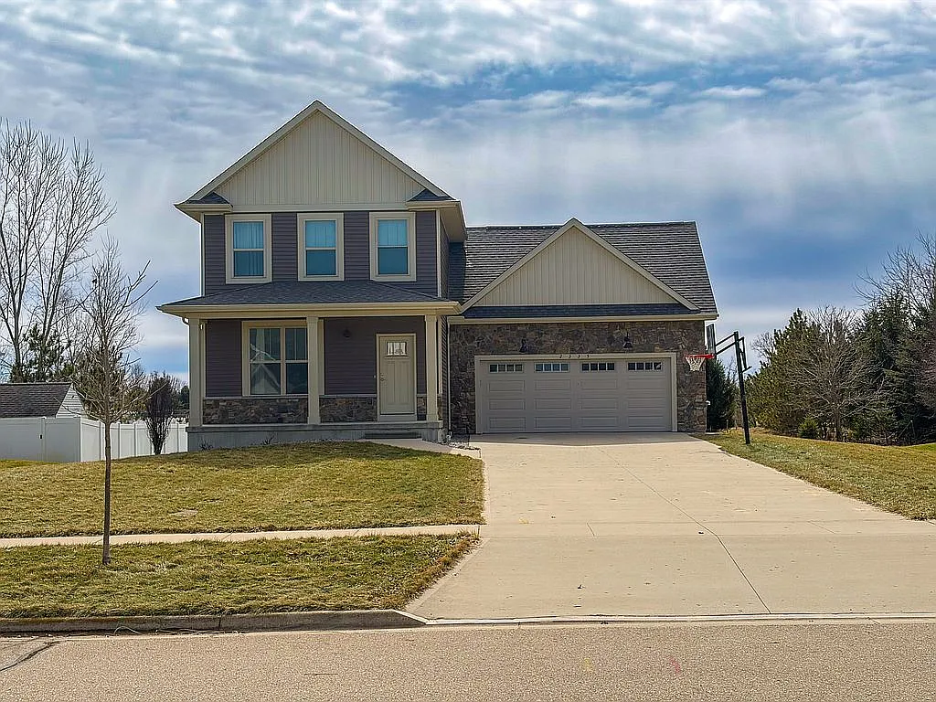 2335 Gallant Fox Way photo 1