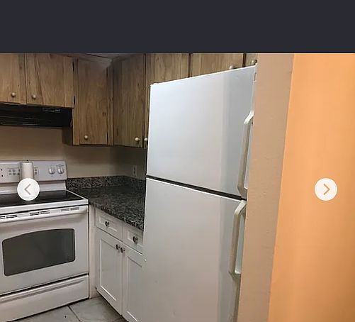 2nd image of 3124 Bloomingdale Villas Ct #3124
