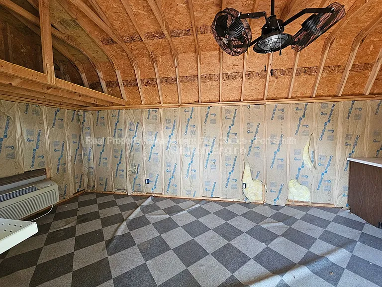 1300 Armistead Rd — Photo 34