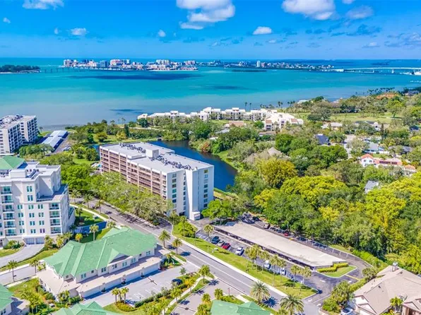 220 Belleview Blvd APT 212, Belleair, FL 33756