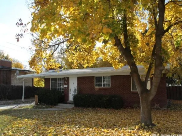 33 Crockett Ave, Logan, UT 84321