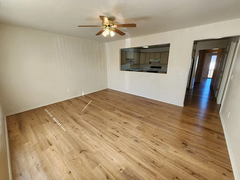 4581 McClintock Cir #B — Photo 17
