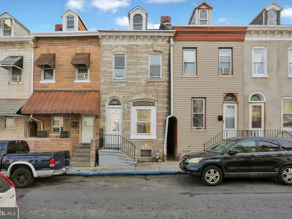 637 Moss St, Reading, PA 19604