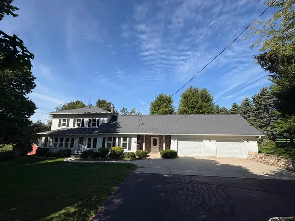 N4524 Mulletview Rd, Campbellsport, WI 53010