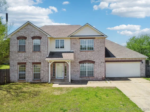 219 W Durham Pl, Broken Arrow, OK 74011