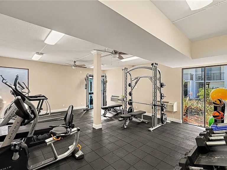 2100 N Atlantic Ave #1006 — Photo 3