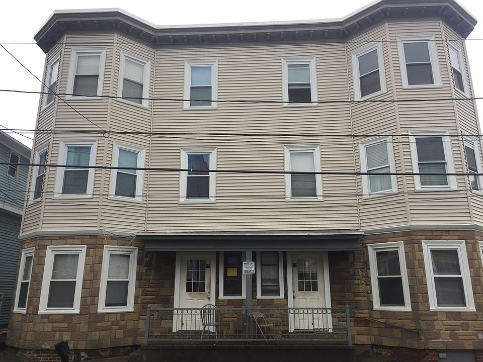 2nd image of 53 Maverick St #3