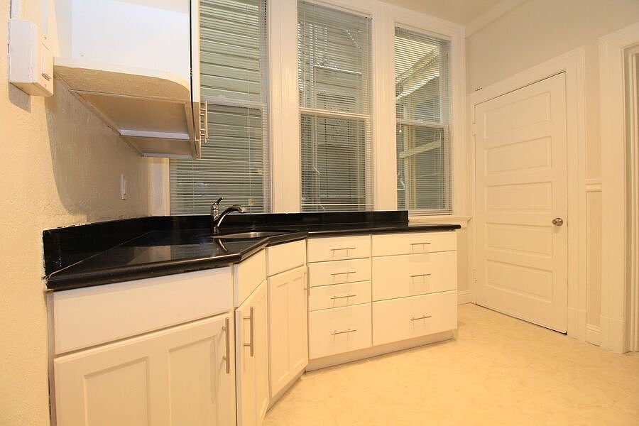 1881 Page St, San Francisco, CA 94117 | Zillow
