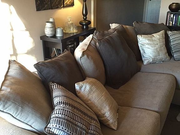 Living room, view of entry