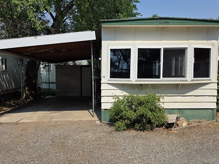 661 S Highway 50 — Photo 4