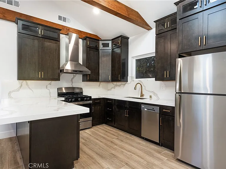 211 Florence Pl #A — Photo 7