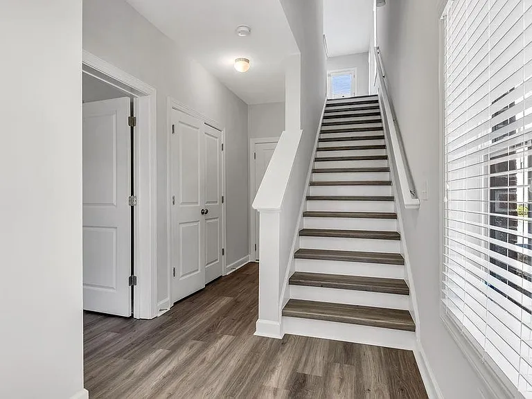 2761 Bell Dr SE — Photo 15