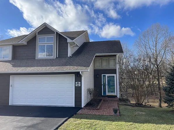 109 Timberbrook Dr, Bristol, VA 24201