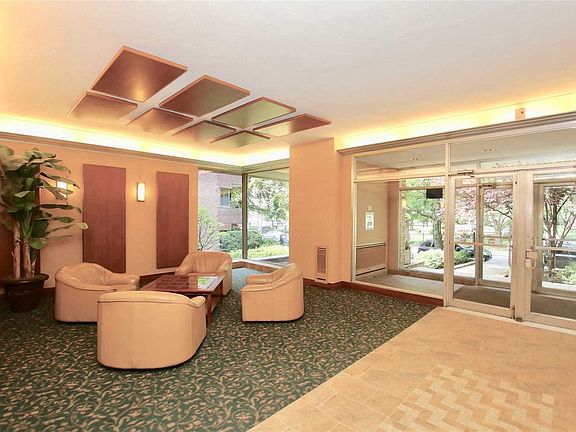 3rd image of 30 Grace Ave APT 3E