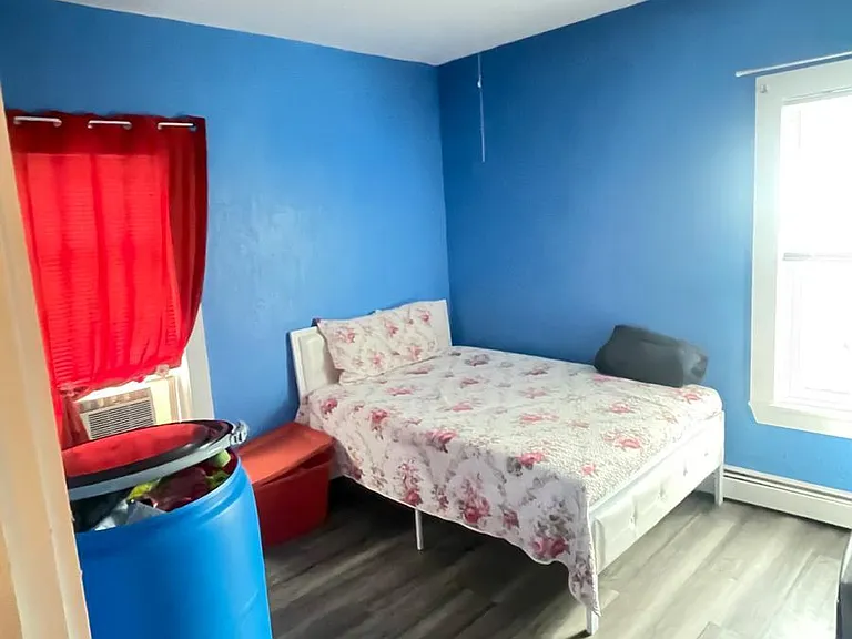 122 French Ave #2 — Photo 6