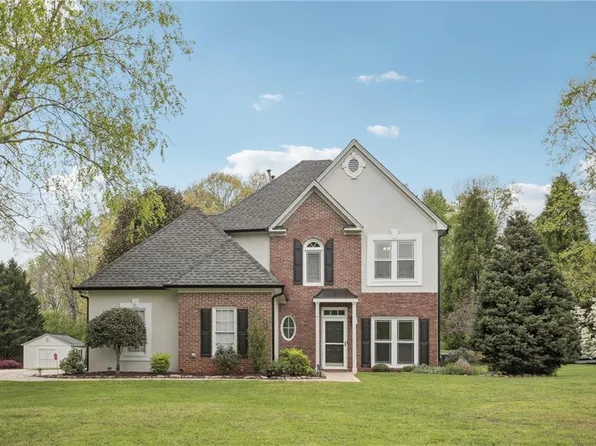 5160 Hyde Way, Cumming, GA 30040