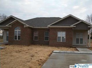 102 Kaleigh Paige Cir #B, New Market, AL 35761