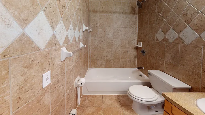 Rented by LandSeair Real Estate Group | media 4