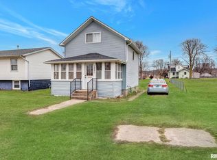 1331 6th Ave, East Moline, IL 61244