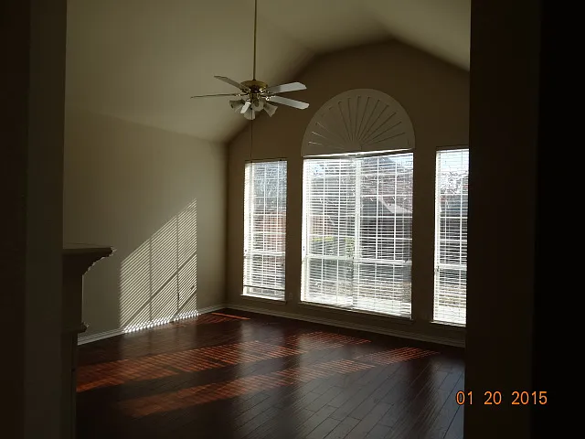 3104 Angus Dr — Photo 7