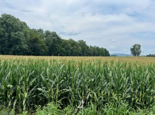 950 Brass Castle Rd, Belvidere, NJ 07823