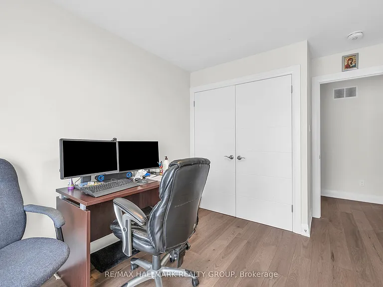 163 Longpre St — Photo 30