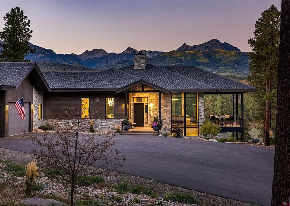 1st image of 4052 Hidden Valley Drive